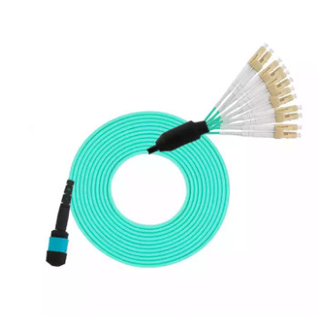 MPO UPC To LC APC MPO Fiber Optic Patch Cord 12 Core